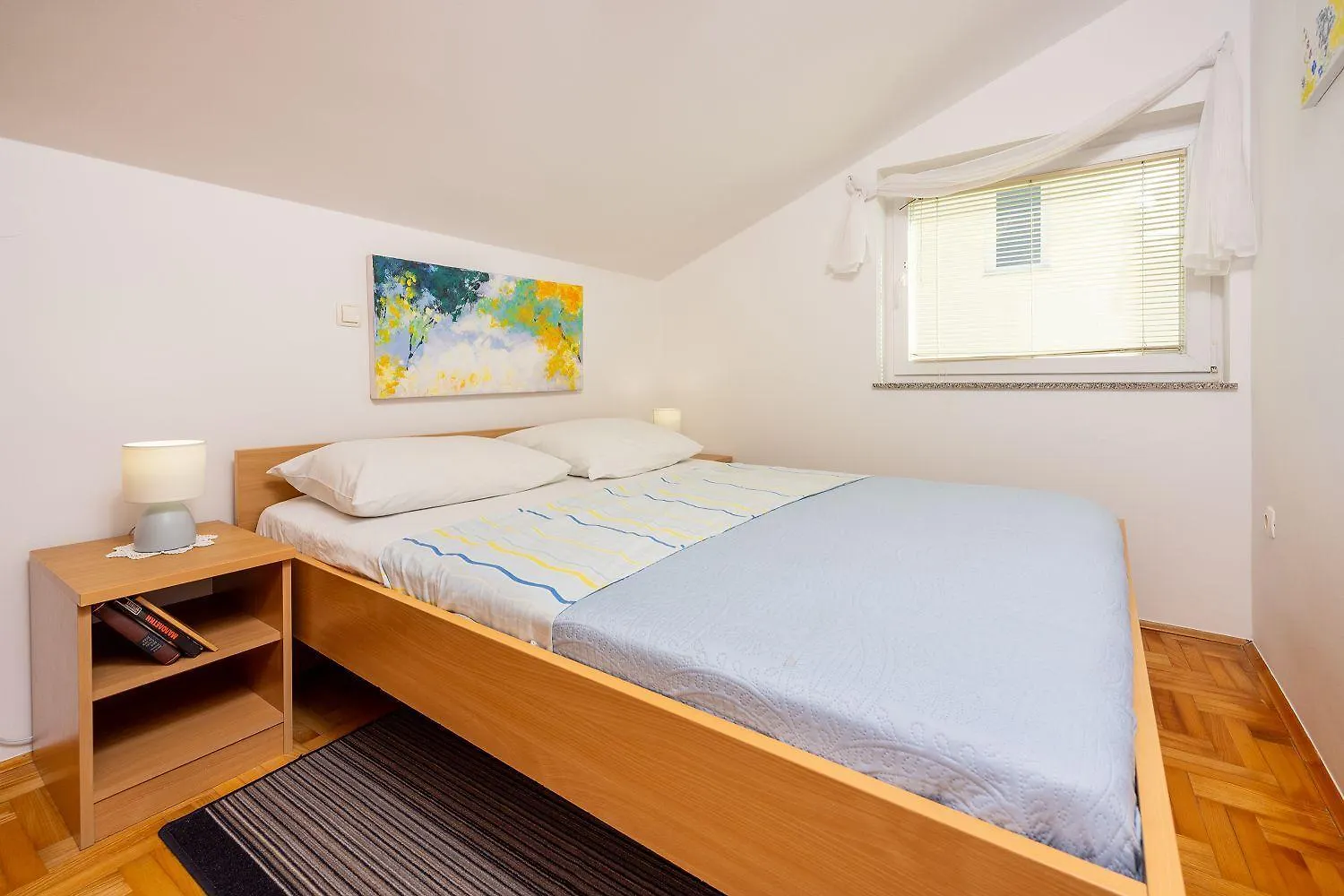 Cozy Dachgeschosswohnung Mit Meerblick, Klima, Wifi - Nur 350 Meter Zum Strand Dramalj