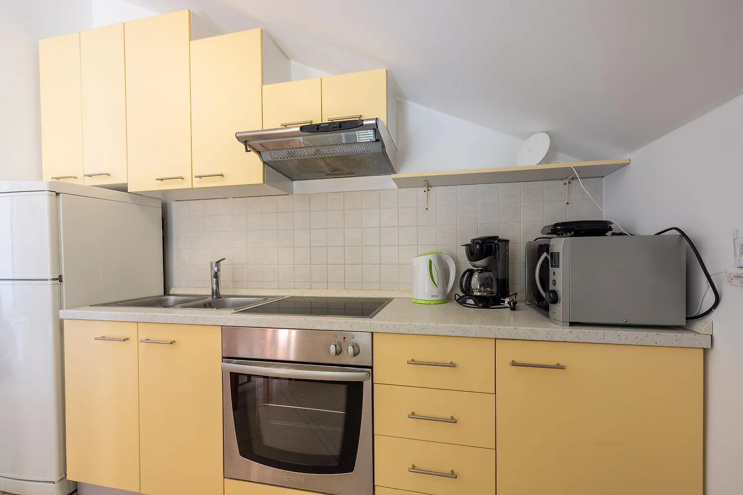 Apartment Cozy Dachgeschosswohnung Mit Meerblick, Klima, Wifi - Nur 350 Meter Zum Strand Dramalj