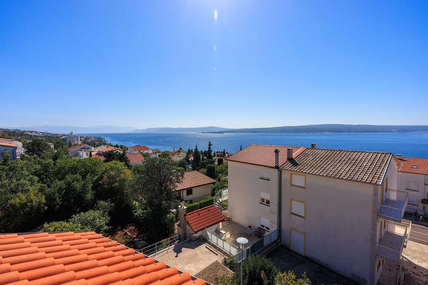 Apartment Cozy Dachgeschosswohnung Mit Meerblick, Klima, Wifi - Nur 350 Meter Zum Strand Dramalj Croatia